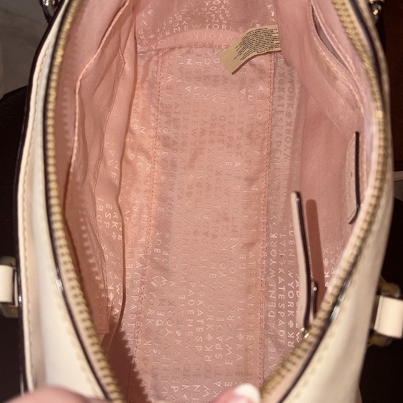 Kate Spade  Pink Satchel Crossbody bag  Saffiano leather  light pink Silvertone - Picture 11 of 17